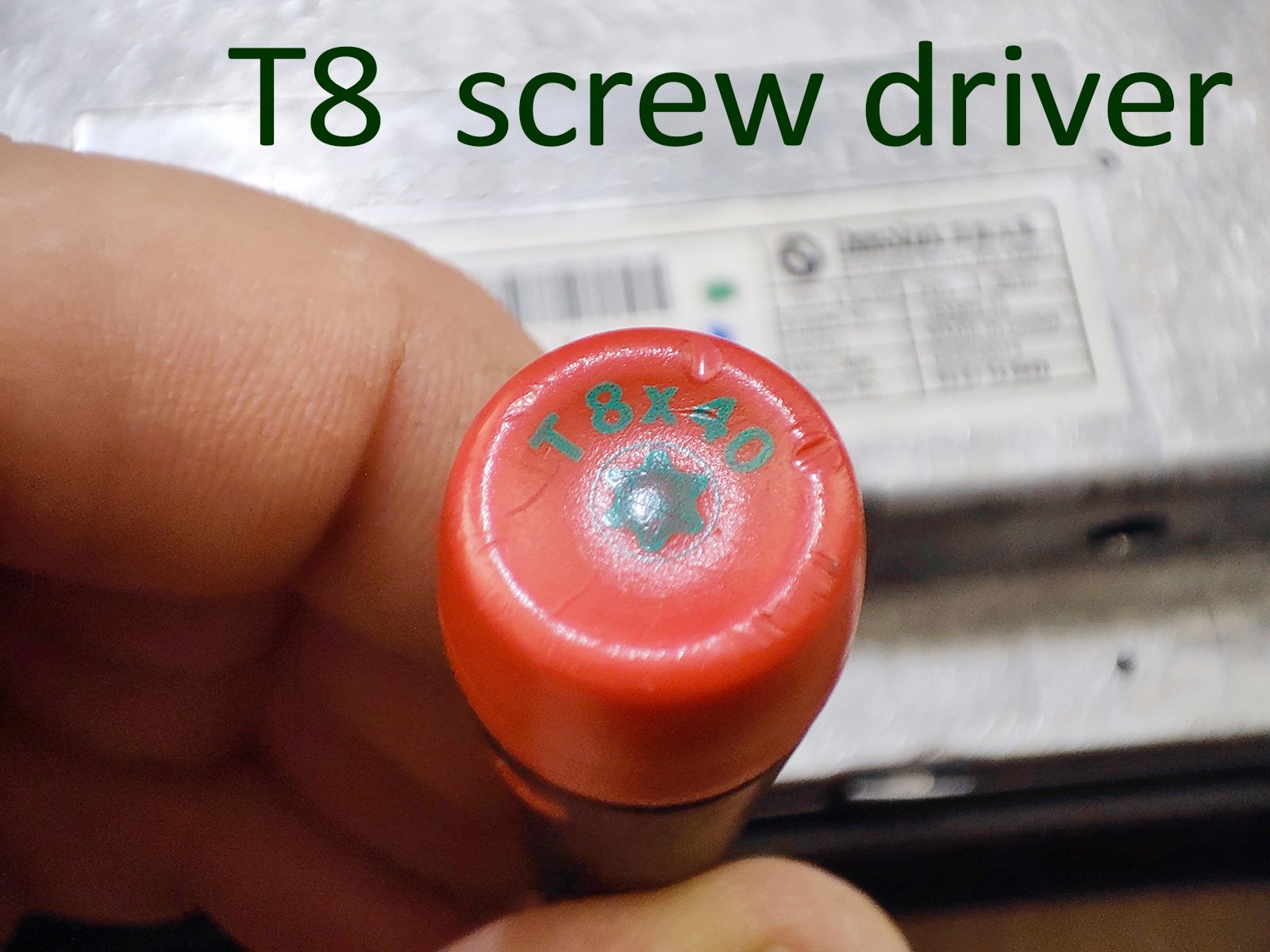 T8 screw driver